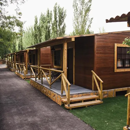 Camping Valdeluna Valdepenas de Jaen Exterior photo