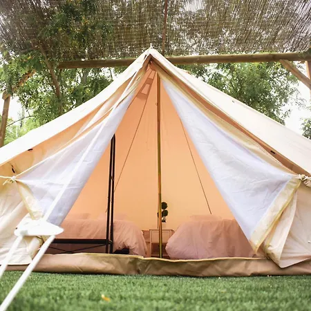 Camping Valdeluna Valdepenas de Jaen Exterior photo