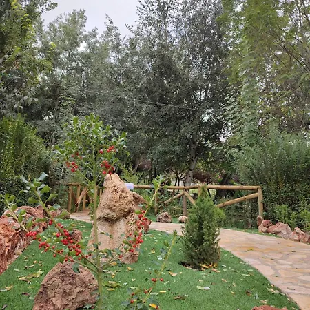 Camping Valdeluna Valdepenas de Jaen Exterior photo